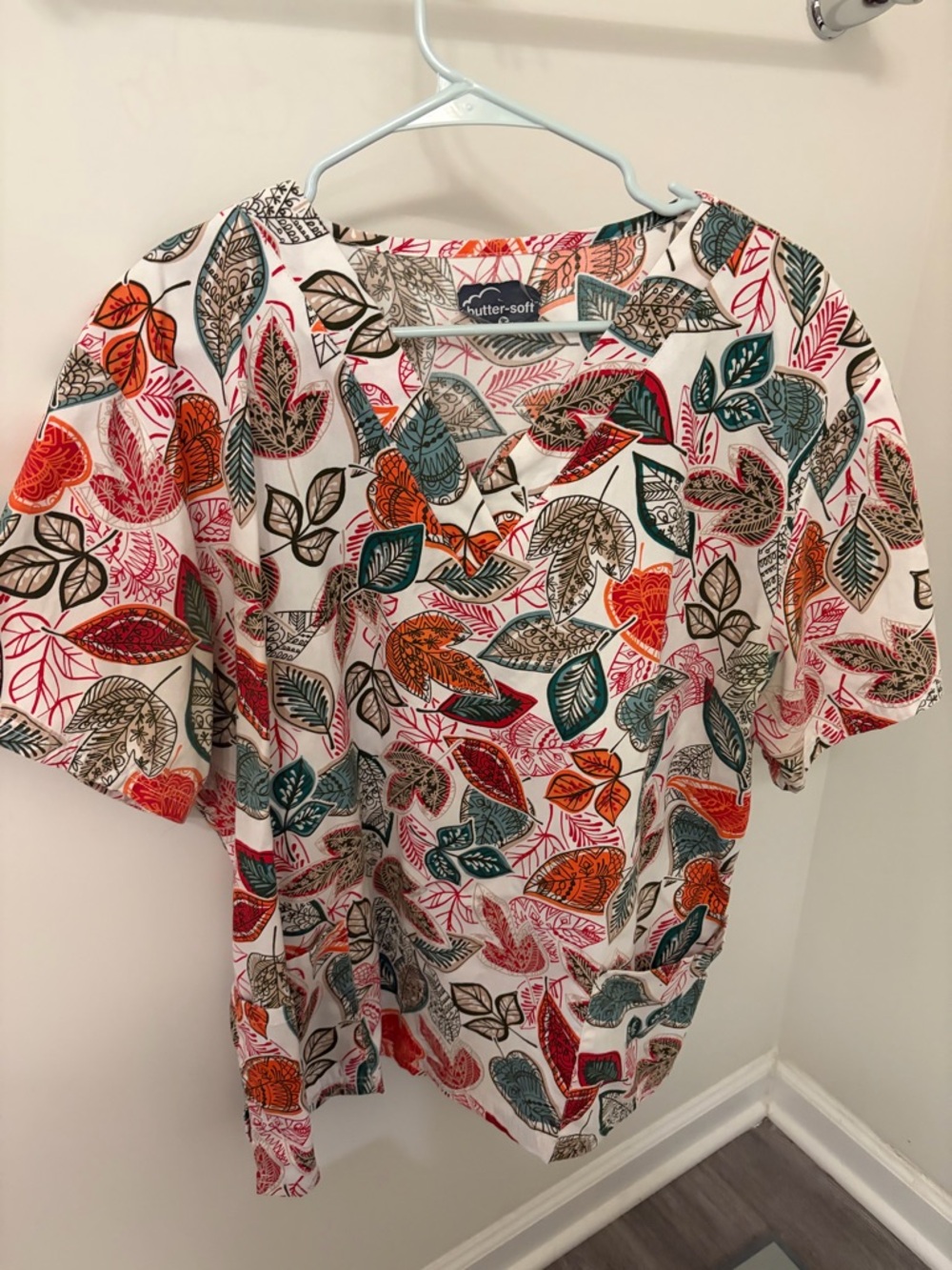Butter soft White V-Neck Tunic with Multicolor Leaf Print scrub top